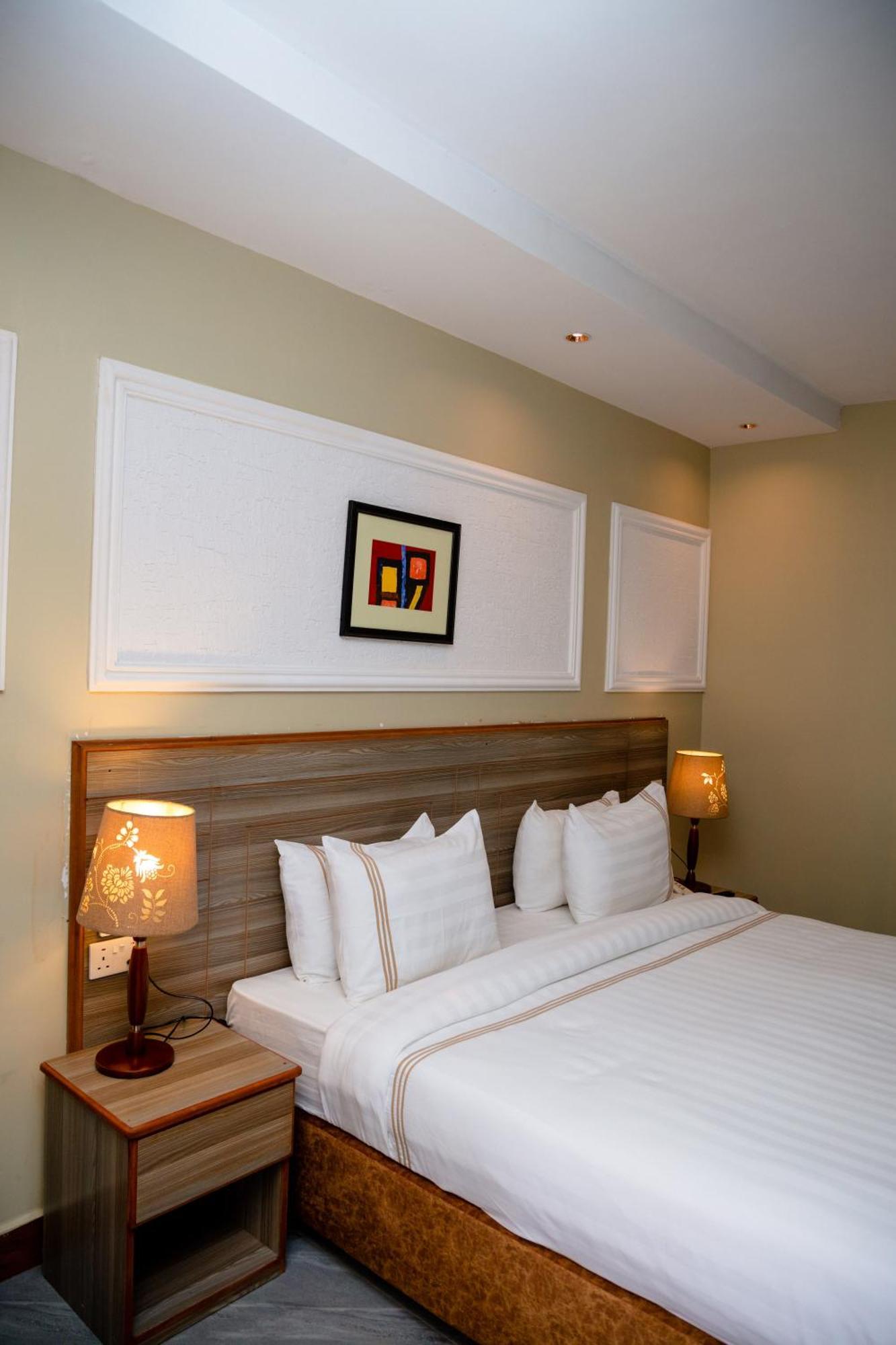 Greenside Hotel 아루샤 외부 사진
